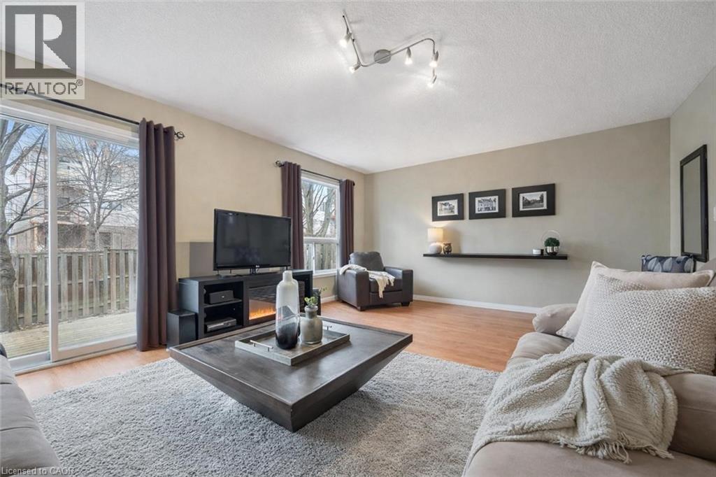 210 Dawn Avenue Unit# 38, Guelph, Ontario N1G 5L5 - Photo 6 - 40811962