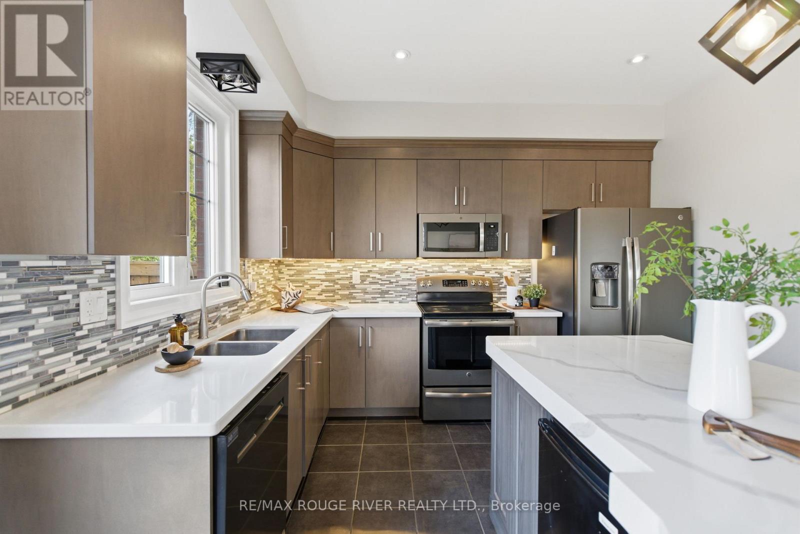 201 Varcoe Road, Clarington, Ontario  L1E 0J1 - Photo 11 - E12920198