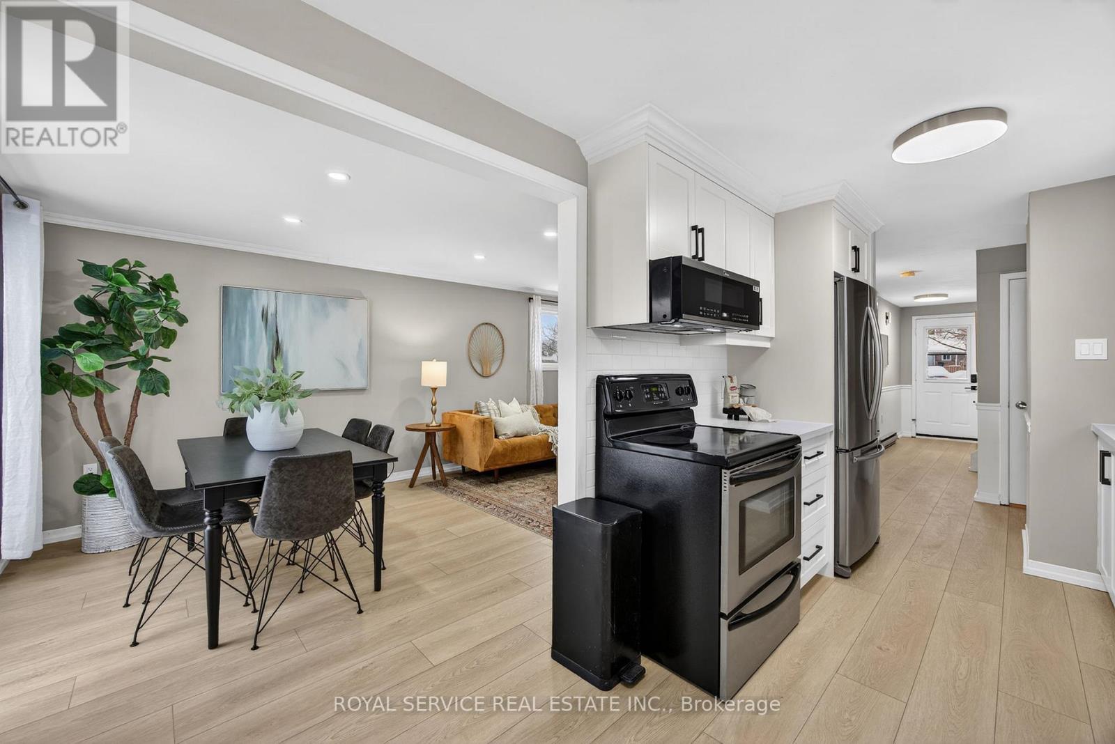 41 Hemingway Crescent, Barrie (Letitia Heights), Ontario  L4N 5G2 - Photo 19 - S12920264