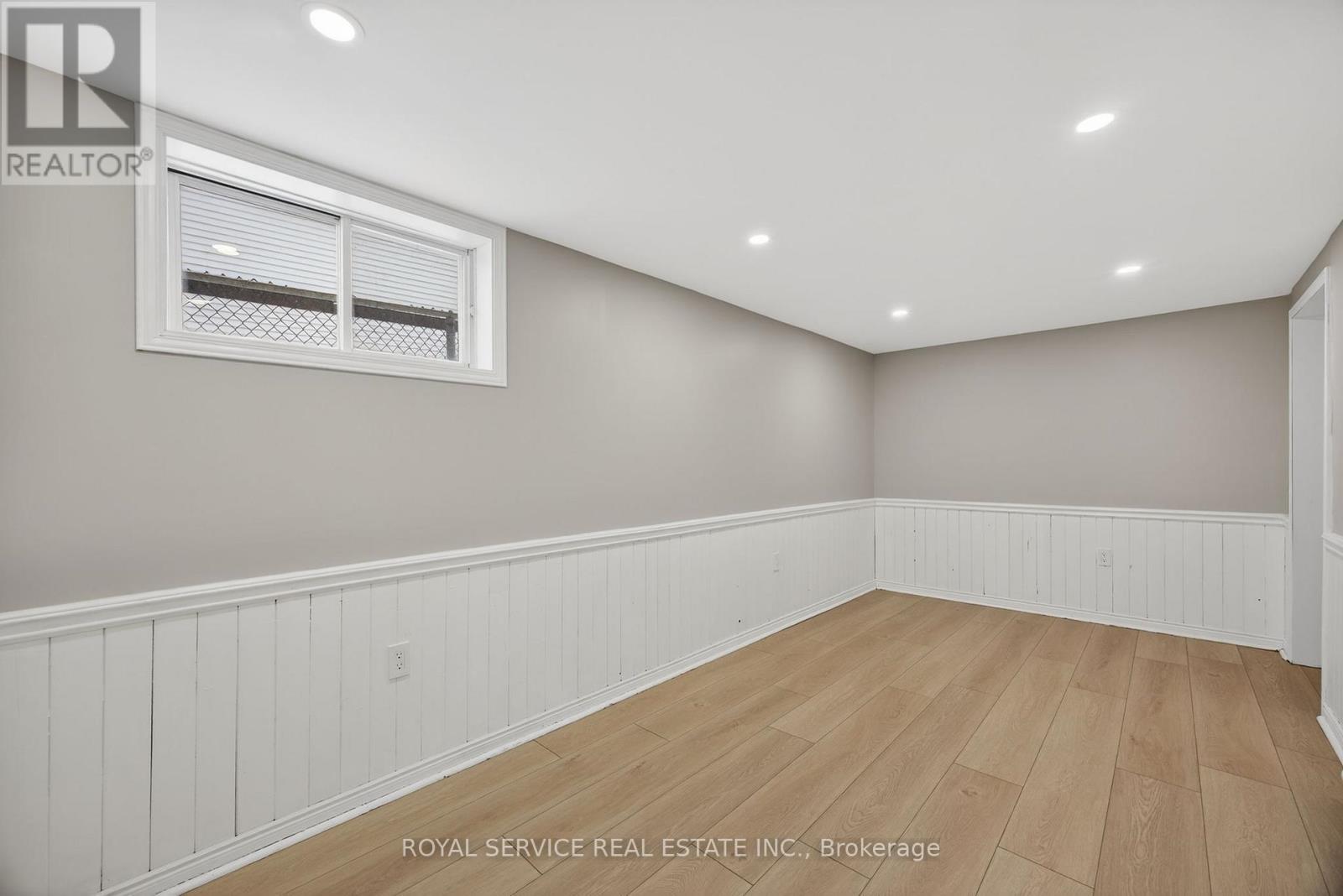 41 Hemingway Crescent, Barrie (Letitia Heights), Ontario  L4N 5G2 - Photo 33 - S12920264