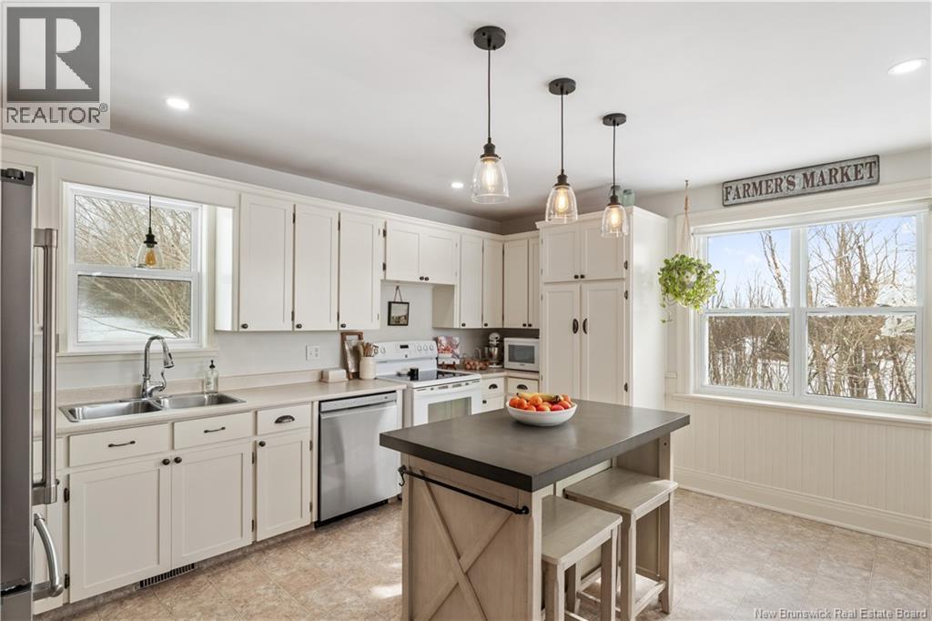 713 Memramcook East, Memramcook, New Brunswick  E4K 1L8 - Photo 12 - NB134142