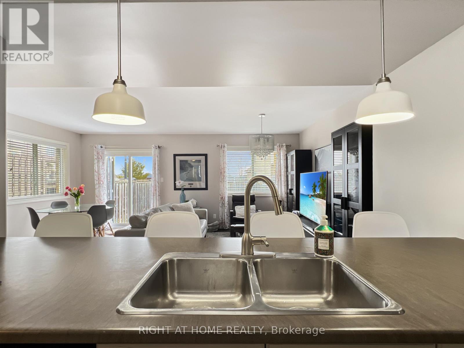 26 Princeton Place, Belleville, Ontario  K8N 0B2 - Photo 13 - X12920194