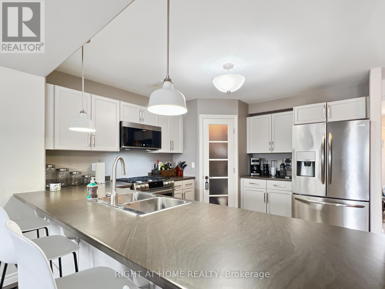 26 Princeton Place, Belleville, Ontario  K8N 0B2 - Photo 14 - X12920194