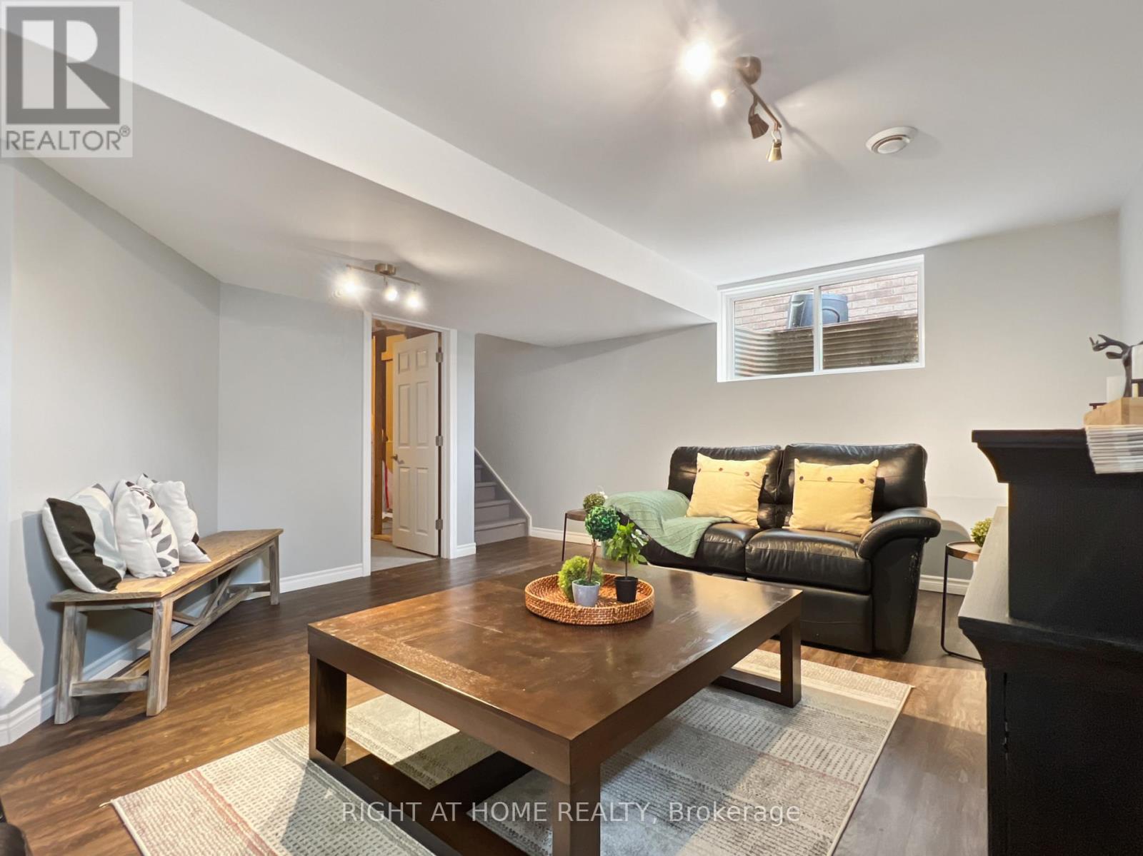 26 Princeton Place, Belleville, Ontario  K8N 0B2 - Photo 30 - X12920194