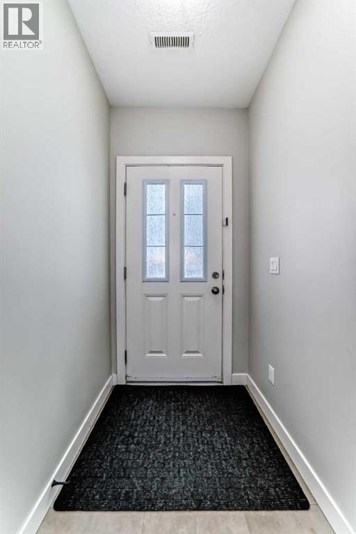 31, 300 Marina Drive, Chestermere, Alberta  T1X 0P6 - Photo 4 - A2293193