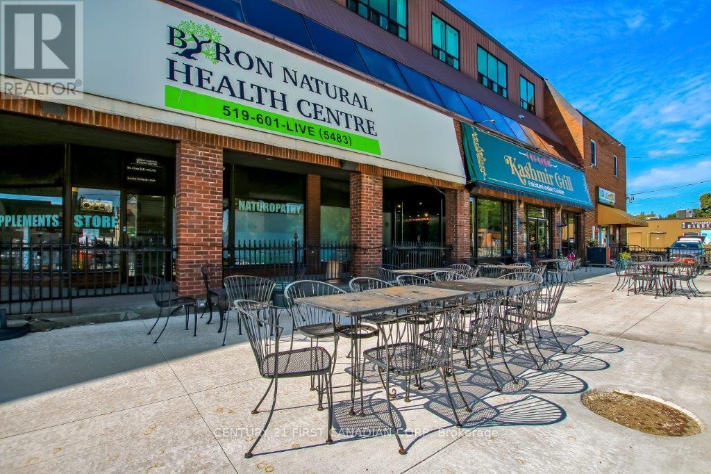 1288 Commissioners Road W, London South, Ontario N6K 1E1 - Photo 20 - X12920270