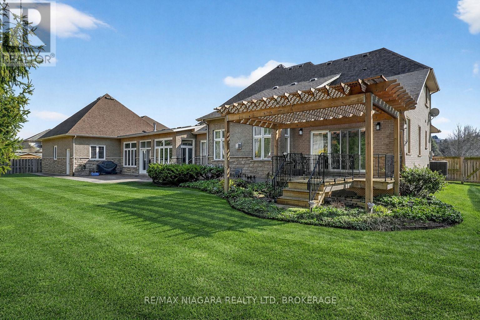 6775 Domenic Crescent, Niagara Falls, Ontario  L2J 4L5 - Photo 47 - X12914058