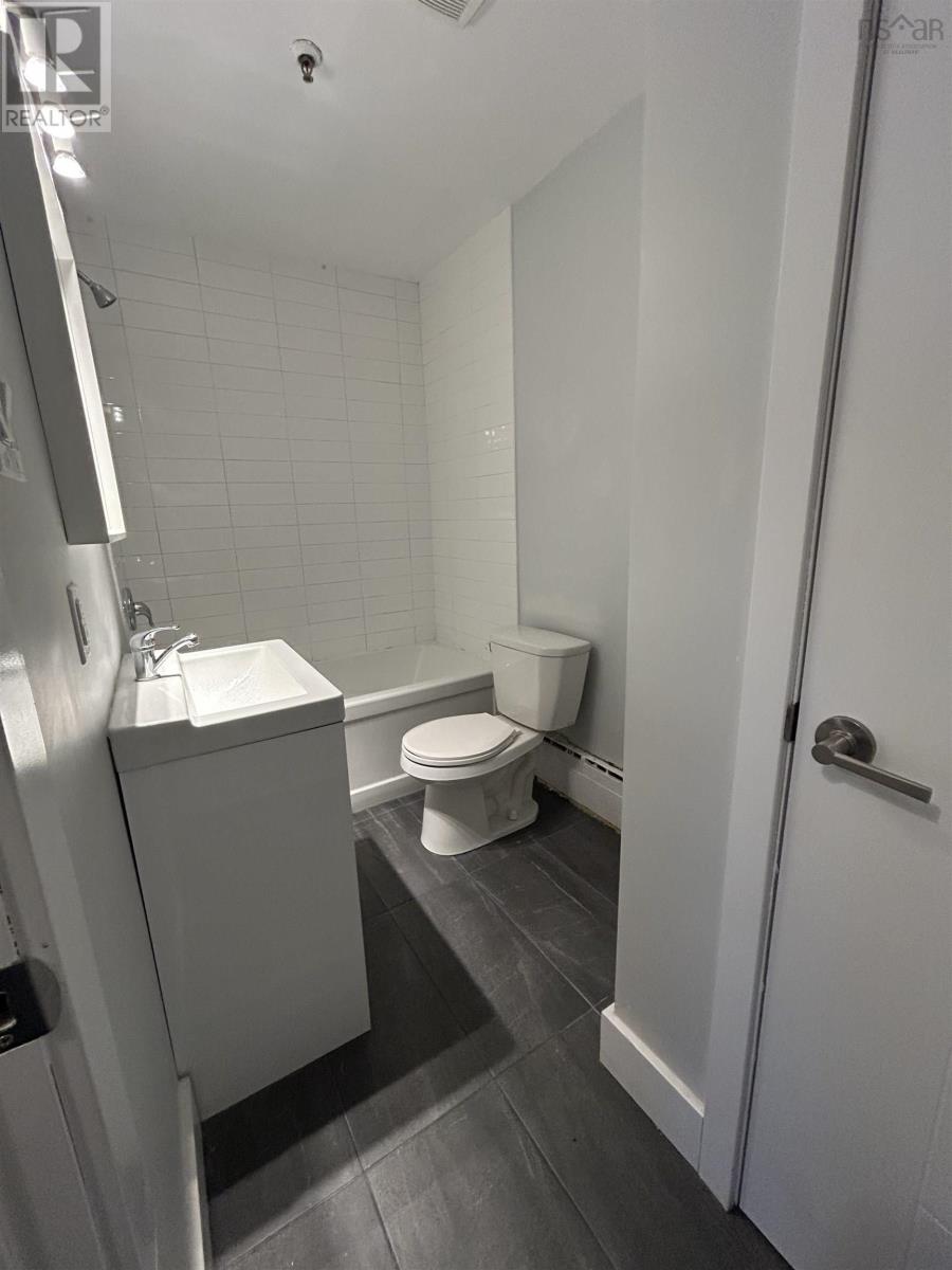 57 & 58 Main Avenue, 58 Main Avenue, Fairview, Nova Scotia  B3M 1A4 - Photo 22 - 202602454