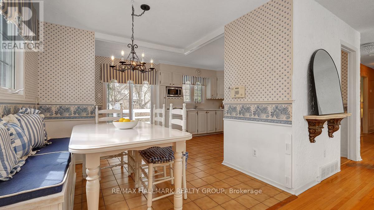 2185 Bickerton Avenue, Ottawa, Ontario K1J 6Y2 - Photo 12 - X12920128