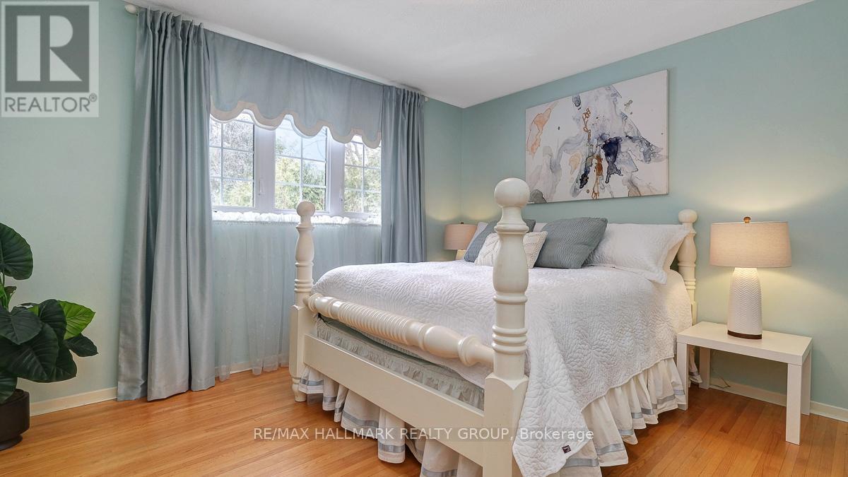 2185 Bickerton Avenue, Ottawa, Ontario K1J 6Y2 - Photo 22 - X12920128