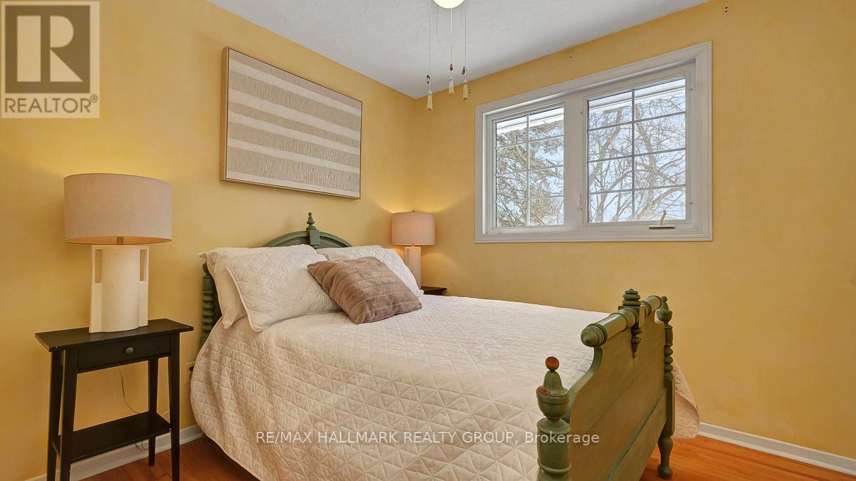 2185 Bickerton Avenue, Ottawa, Ontario K1J 6Y2 - Photo 28 - X12920128