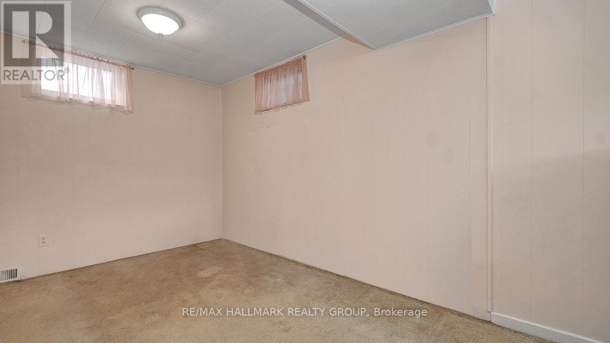 2185 Bickerton Avenue, Ottawa, Ontario K1J 6Y2 - Photo 29 - X12920128