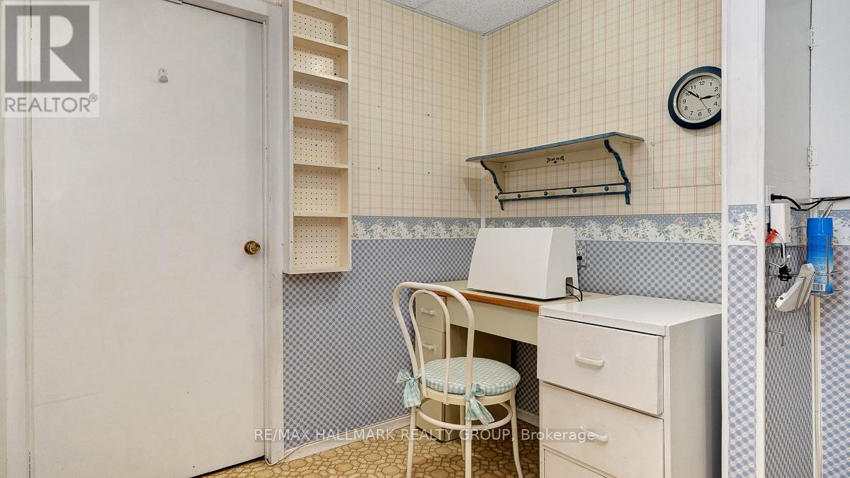 2185 Bickerton Avenue, Ottawa, Ontario K1J 6Y2 - Photo 40 - X12920128