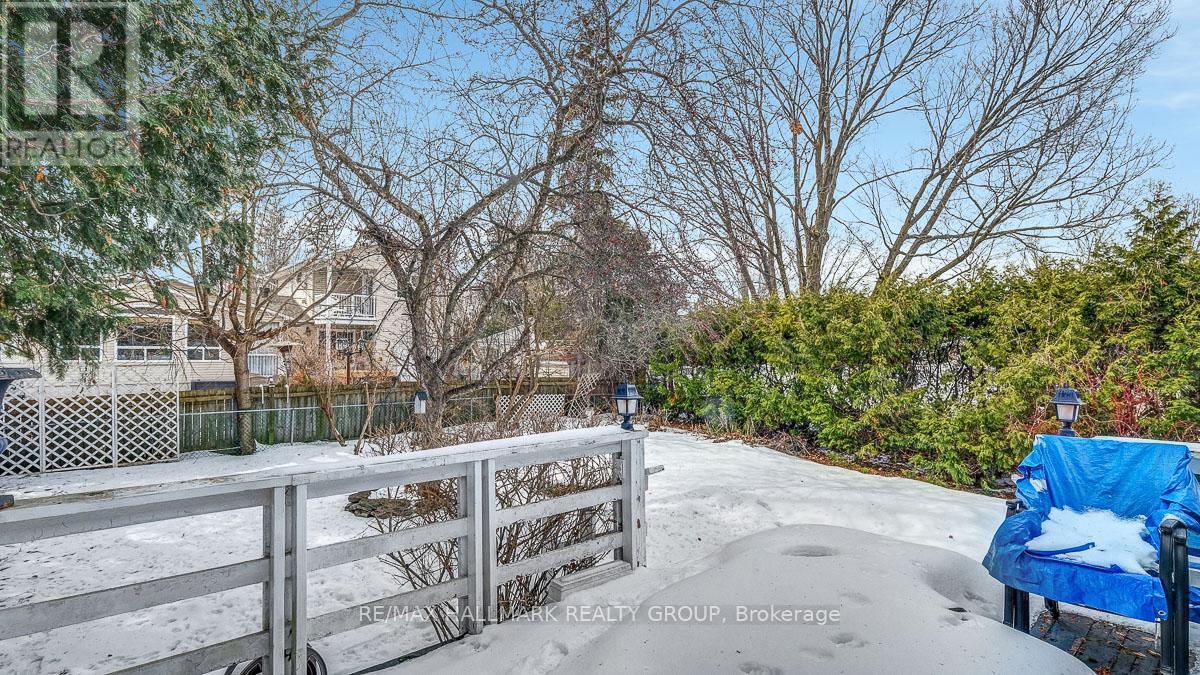 2185 Bickerton Avenue, Ottawa, Ontario K1J 6Y2 - Photo 48 - X12920128