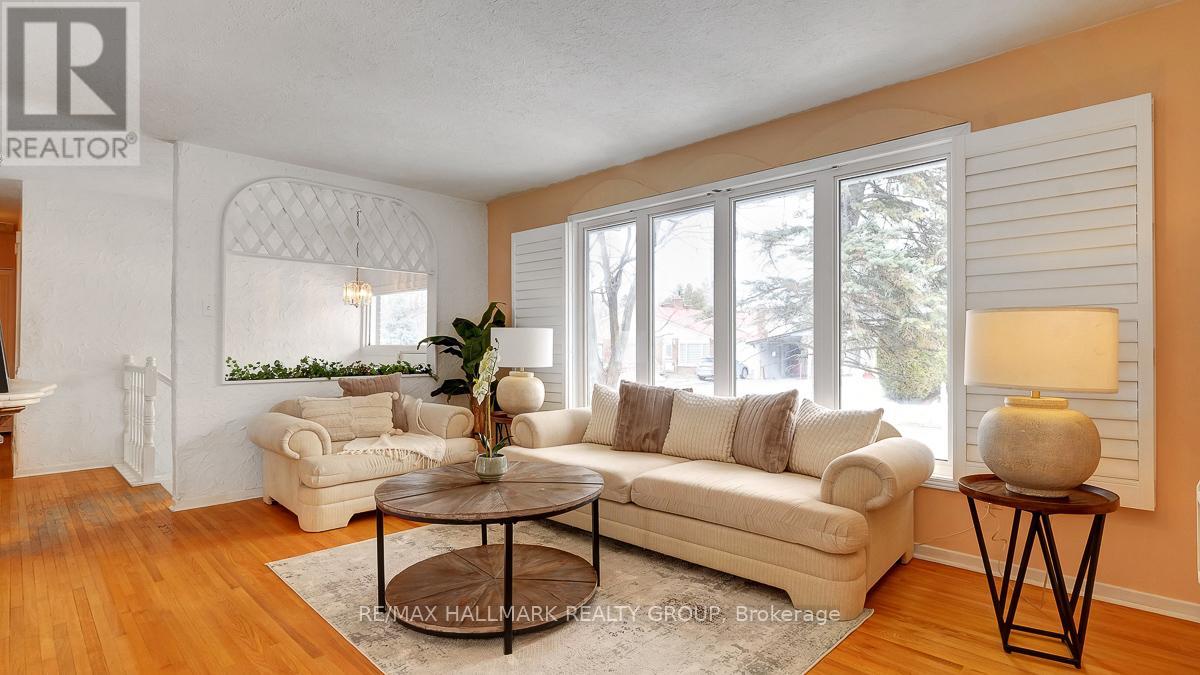 2185 Bickerton Avenue, Ottawa, Ontario K1J 6Y2 - Photo 7 - X12920128