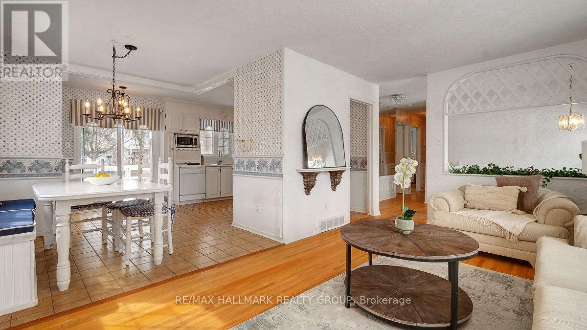 2185 Bickerton Avenue, Ottawa, Ontario K1J 6Y2 - Photo 8 - X12920128