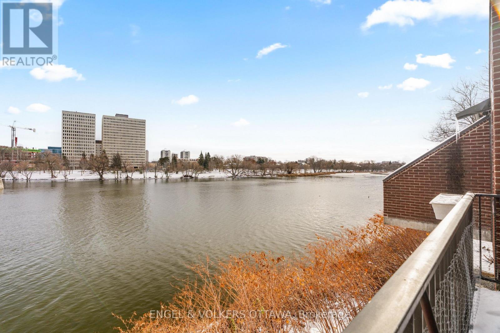 103 - 555 Wilbrod Street, Ottawa, Ontario K1N 5R4 - Photo 6 - X12920196