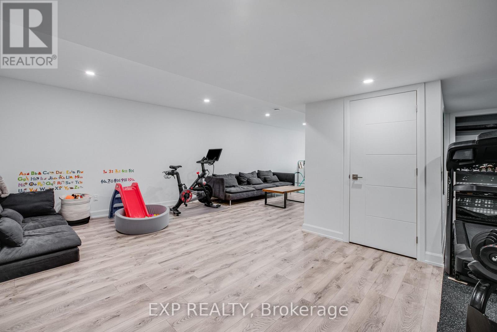 441 Arora Crescent, North Dundas, Ontario  K0C 2K0 - Photo 30 - X12920208