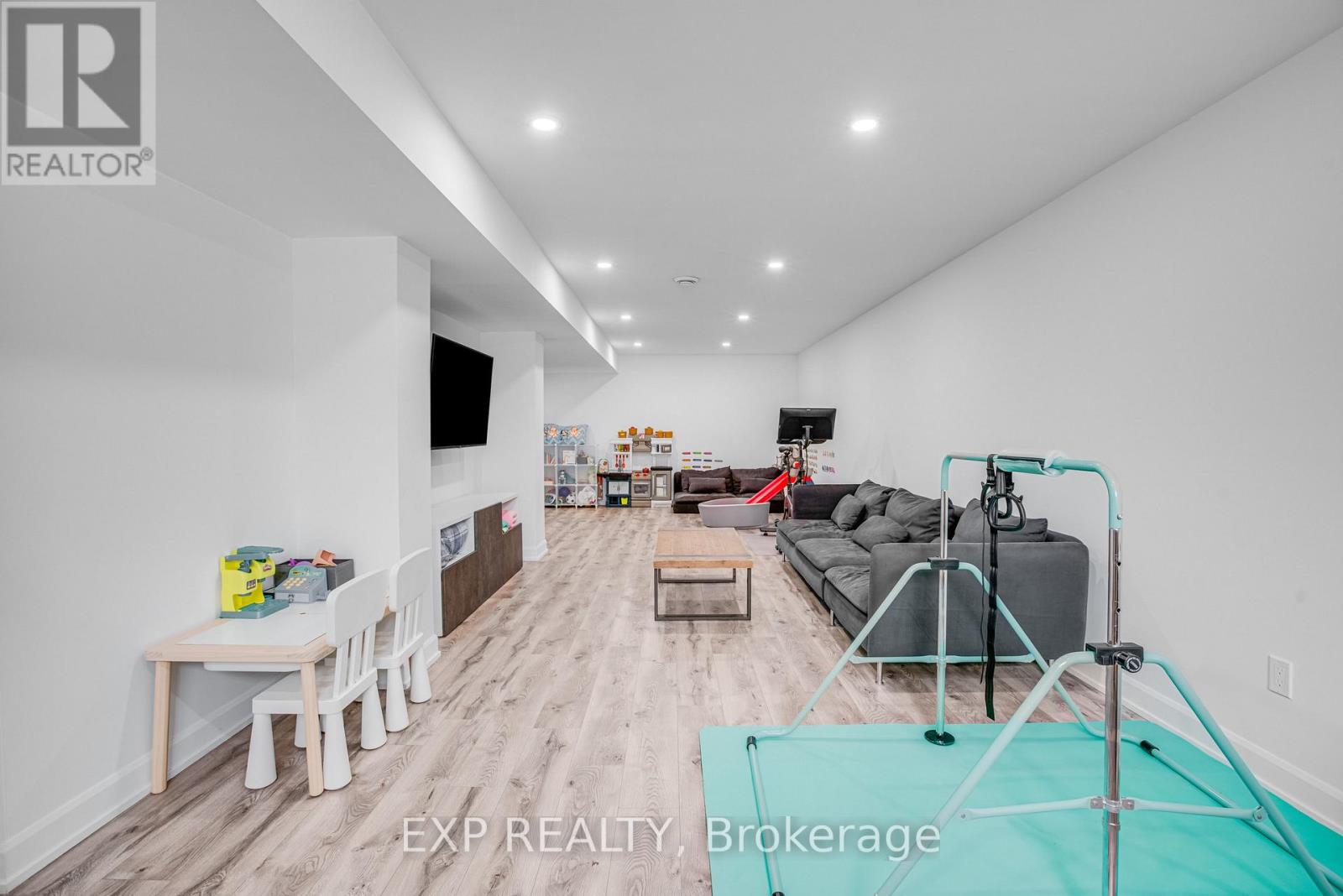 441 Arora Crescent, North Dundas, Ontario  K0C 2K0 - Photo 31 - X12920208