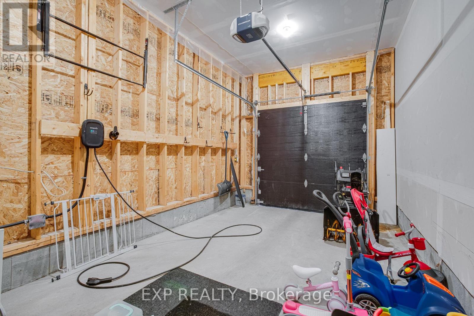 441 Arora Crescent, North Dundas, Ontario  K0C 2K0 - Photo 37 - X12920208