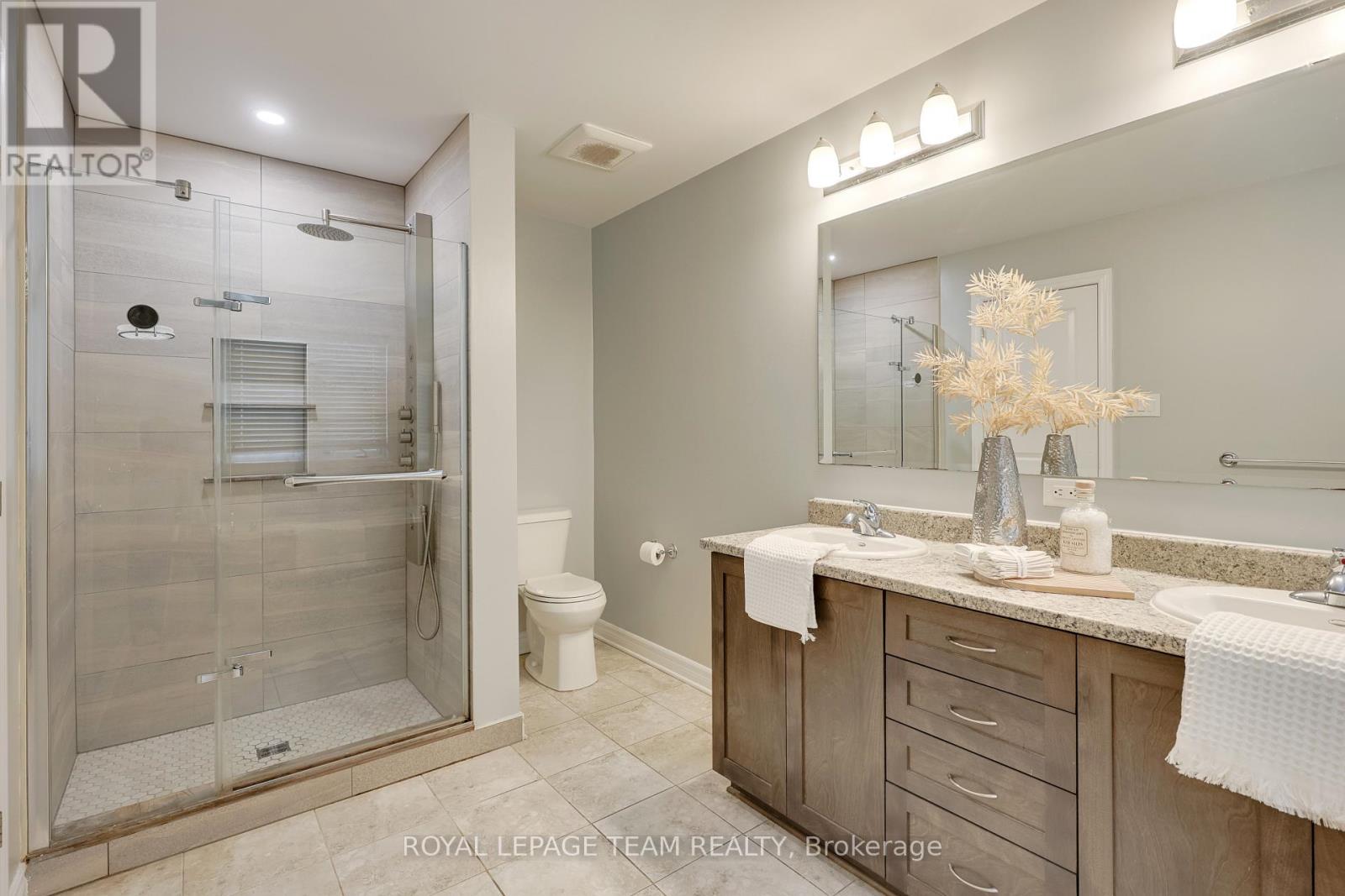 209 Mission Trail Crescent, Ottawa, Ontario  K2T 0H7 - Photo 33 - X12920216