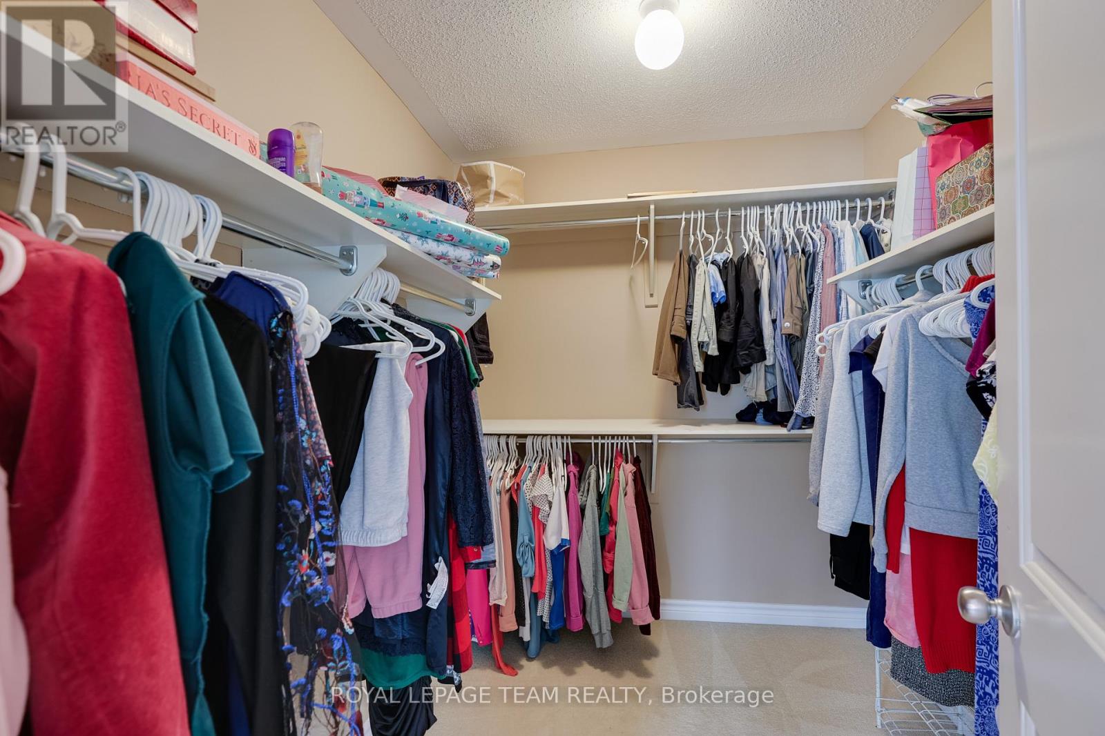 209 Mission Trail Crescent, Ottawa, Ontario  K2T 0H7 - Photo 35 - X12920216