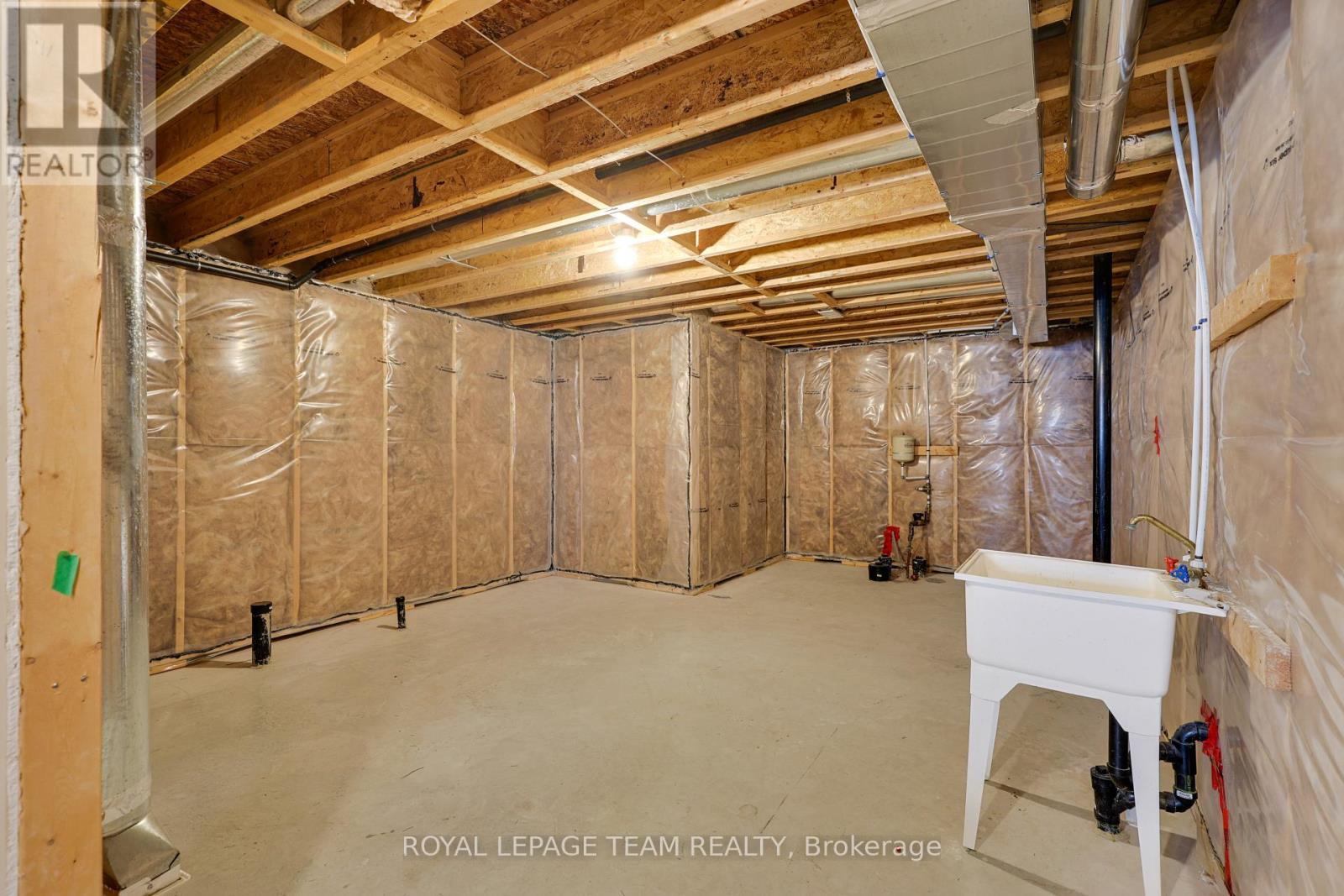 209 Mission Trail Crescent, Ottawa, Ontario  K2T 0H7 - Photo 48 - X12920216