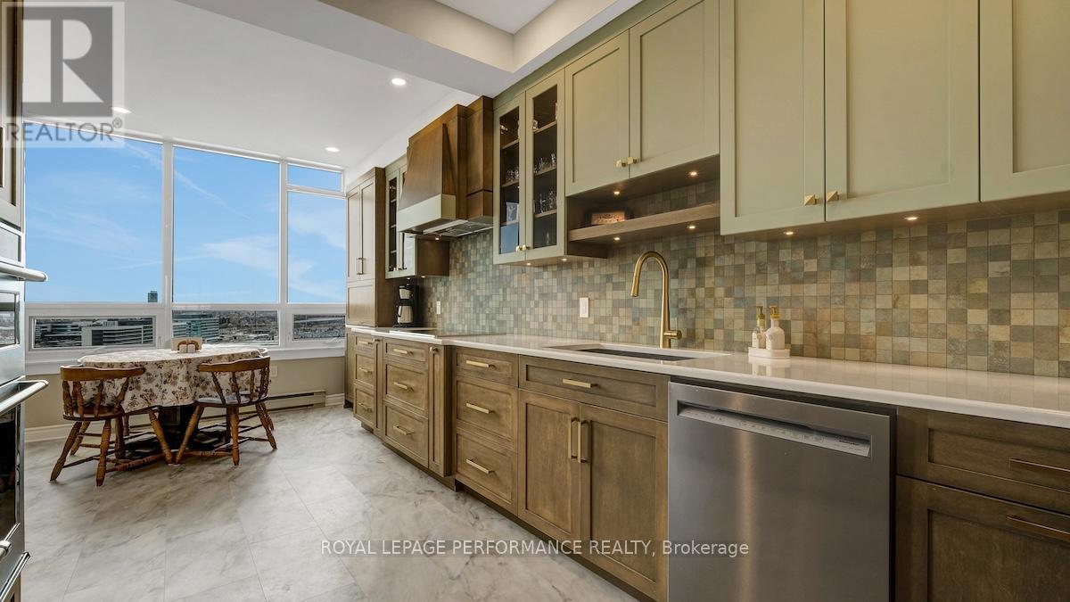 2002 - 1480 Riverside Drive, Ottawa, Ontario  K1G 5H2 - Photo 10 - X12920342