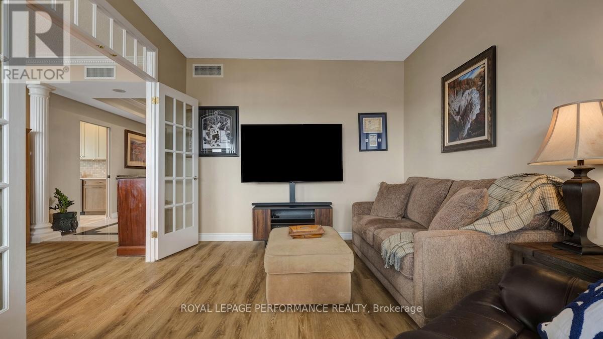 2002 - 1480 Riverside Drive, Ottawa, Ontario  K1G 5H2 - Photo 18 - X12920342