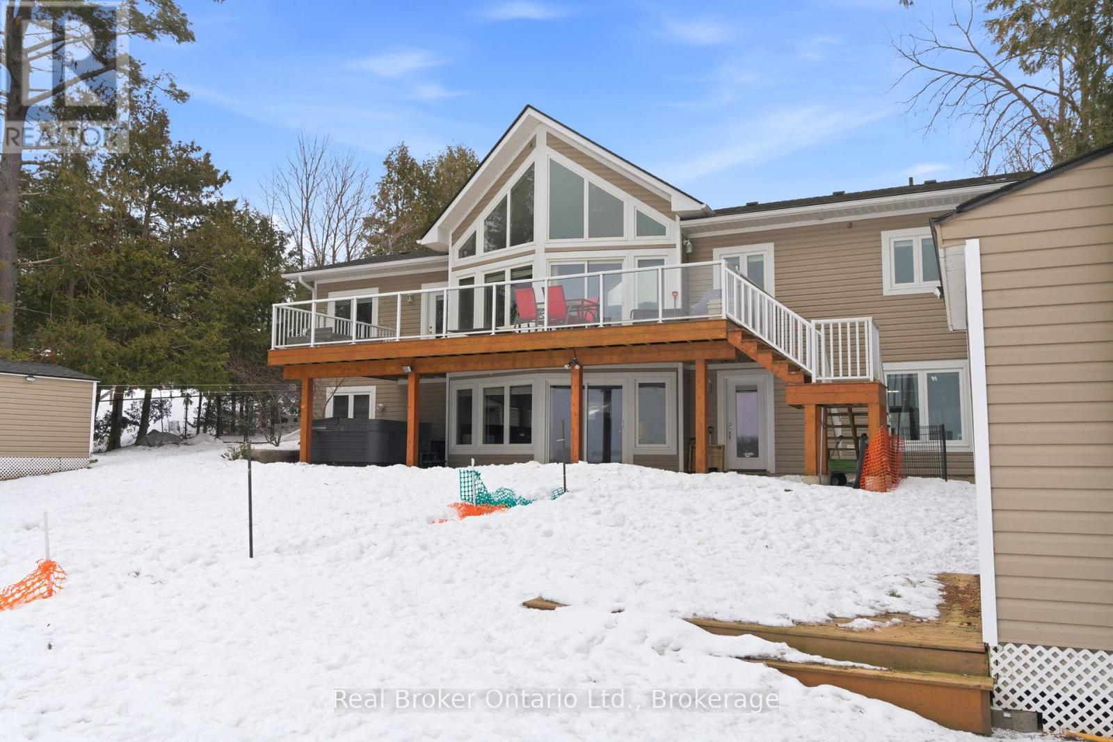 19 NORTH TAYLOR ROAD, Kawartha Lakes, Ontario