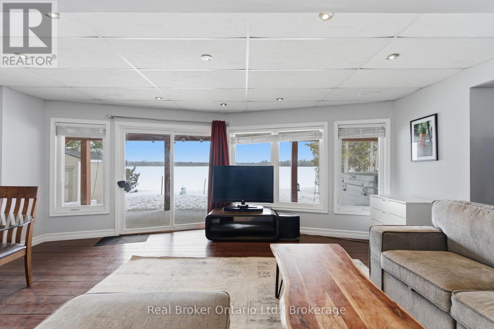 19 North Taylor Road, Kawartha Lakes, Ontario  K0M 2B0 - Photo 16 - X12920222