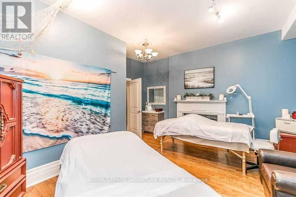 83 Dawson Manor Boulevard, Newmarket, Ontario  L3X 2H5 - Photo 37 - N12894542