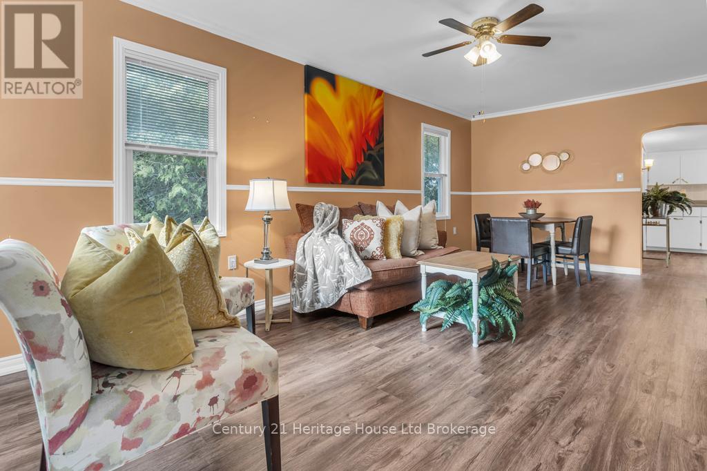 386 Oxford Avenue, Ingersoll, Ontario  N5C 3H6 - Photo 7 - X12920202