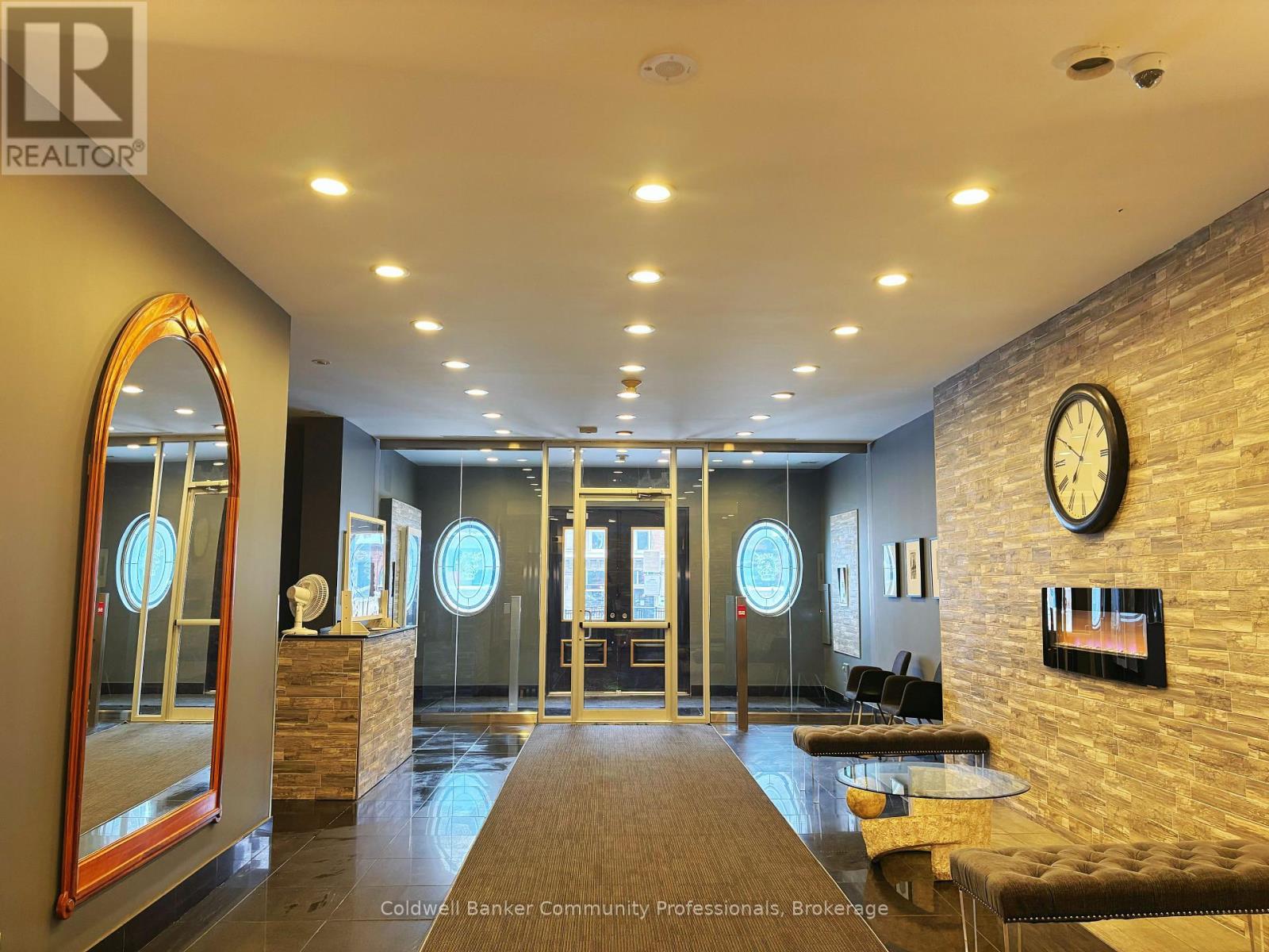 304 - 135 James Street S, Hamilton, Ontario  L8P 2Z6 - Photo 10 - X12920358