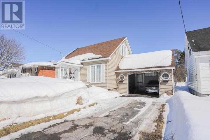 190 Lake St, Sault Ste. Marie, Ontario  P6A 4B1 - Photo 2 - SM260524