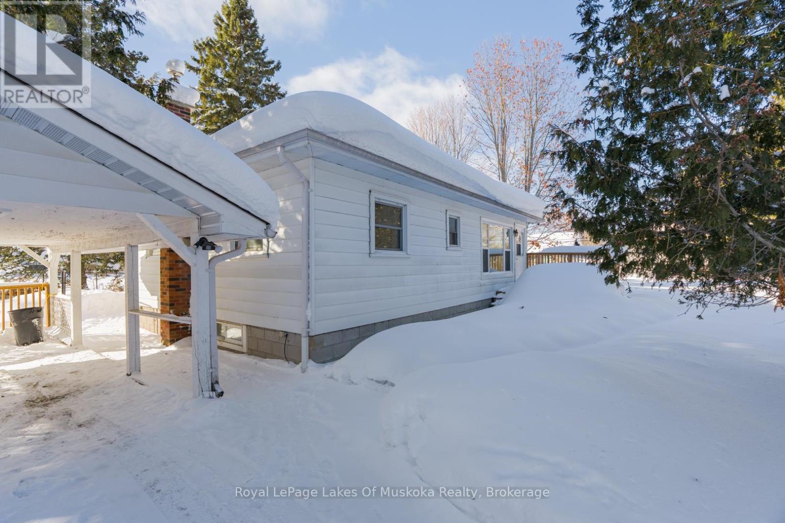 30 Kitchen Road S, Huntsville, Ontario  P1H 1Y3 - Photo 25 - X12920204