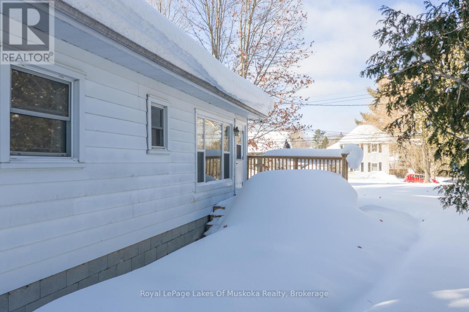30 Kitchen Road S, Huntsville, Ontario  P1H 1Y3 - Photo 29 - X12920204