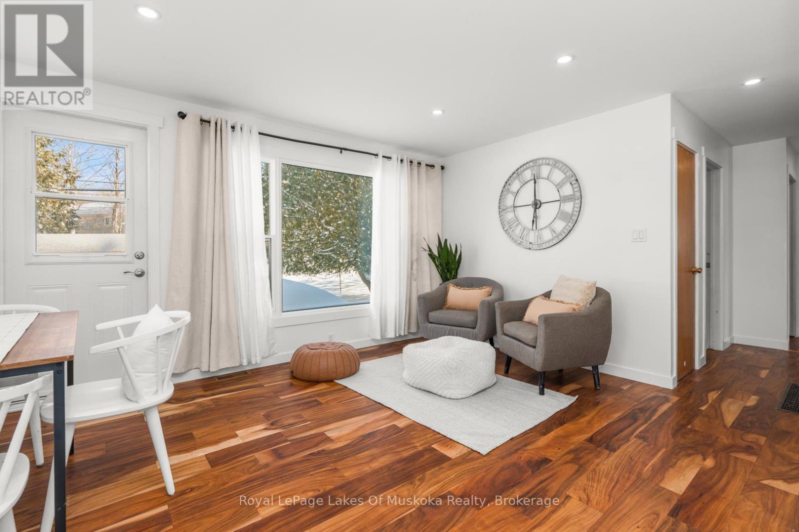 30 Kitchen Road S, Huntsville, Ontario  P1H 1Y3 - Photo 7 - X12920204