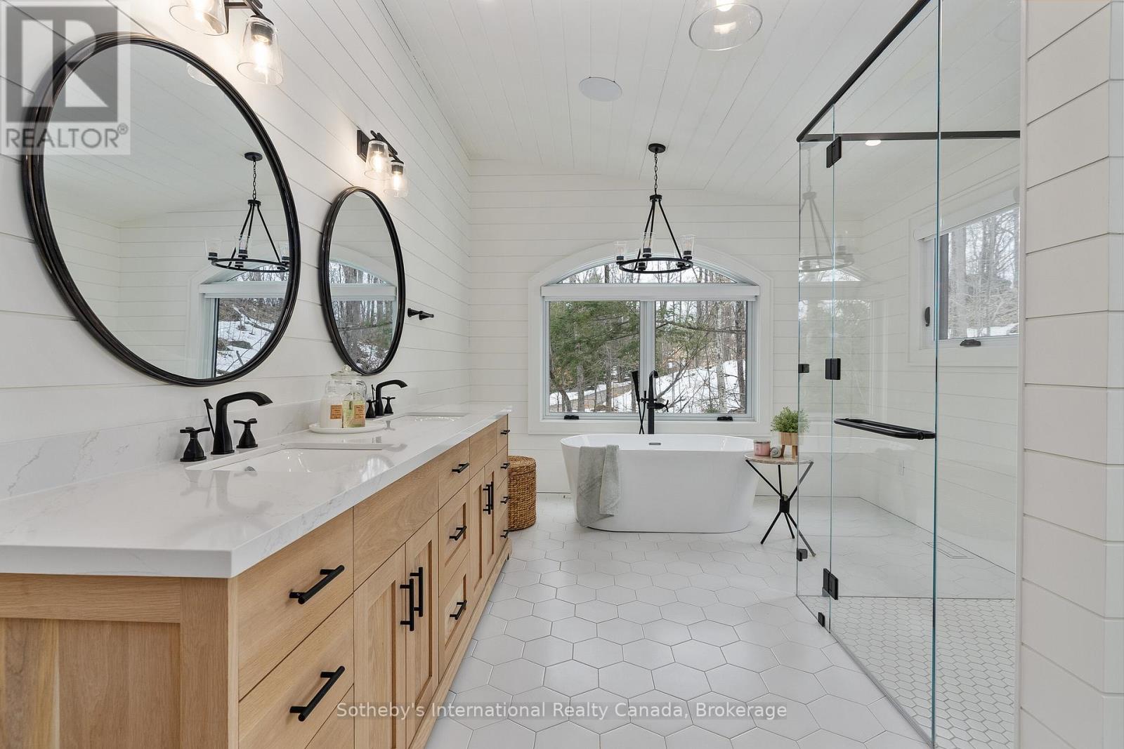 4a - 1316 East Bay Road, Muskoka Lakes, Ontario  P0C 1M0 - Photo 23 - X12920258