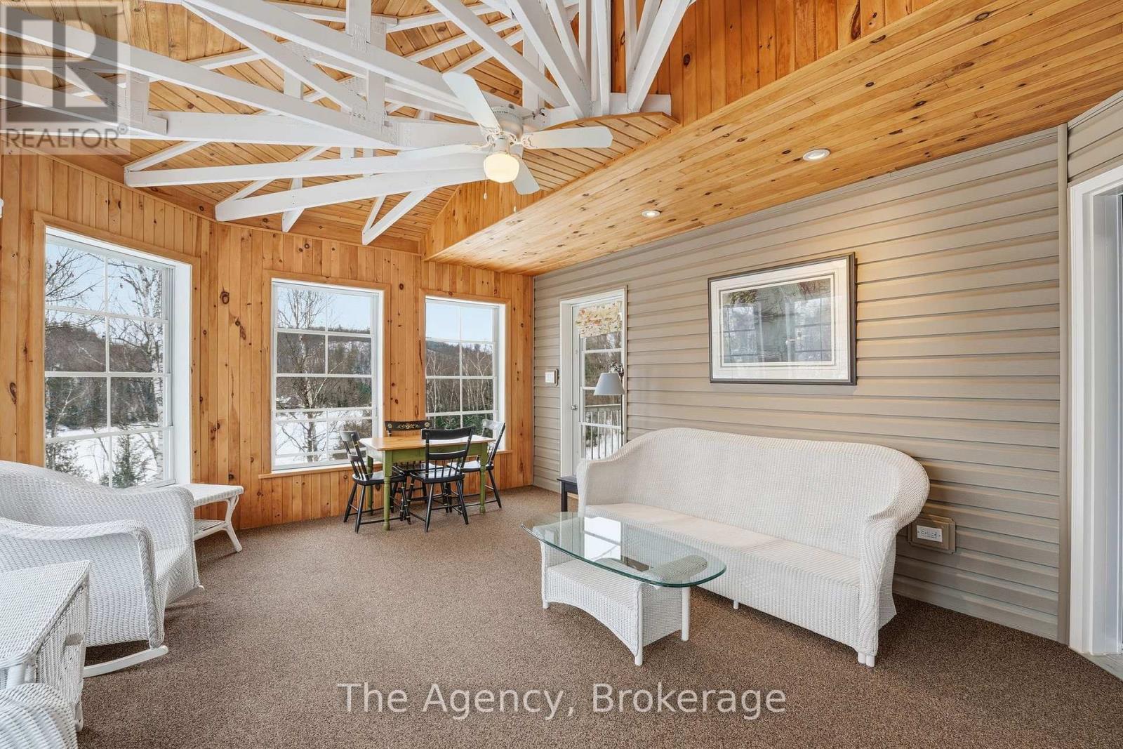 1132 Trapline Trail, Dysart Et Al, Ontario  K0M 1S0 - Photo 32 - X12920314