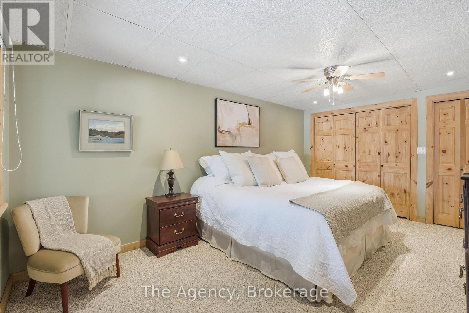 1132 Trapline Trail, Dysart Et Al, Ontario  K0M 1S0 - Photo 38 - X12920314