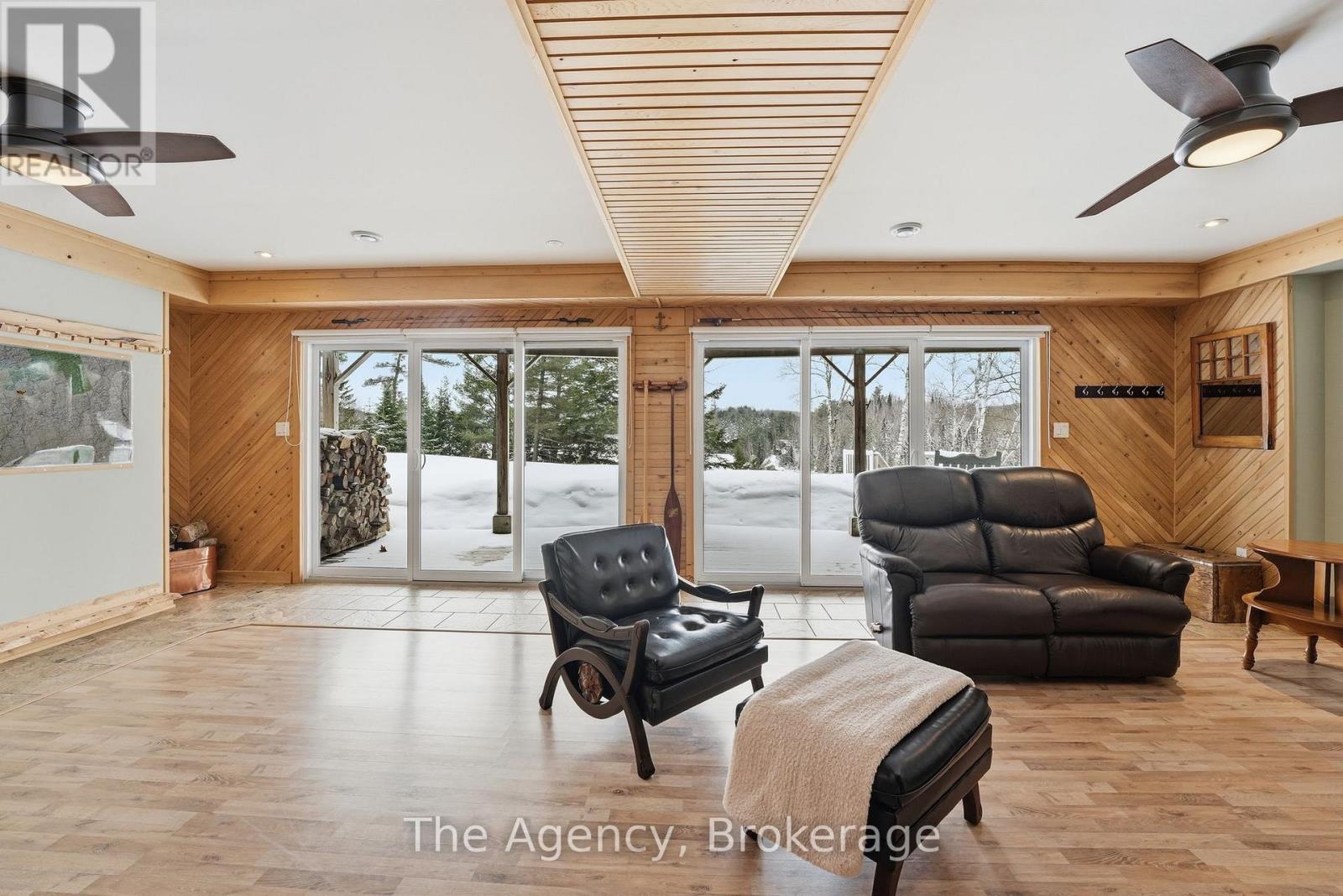 1132 Trapline Trail, Dysart Et Al, Ontario  K0M 1S0 - Photo 43 - X12920314