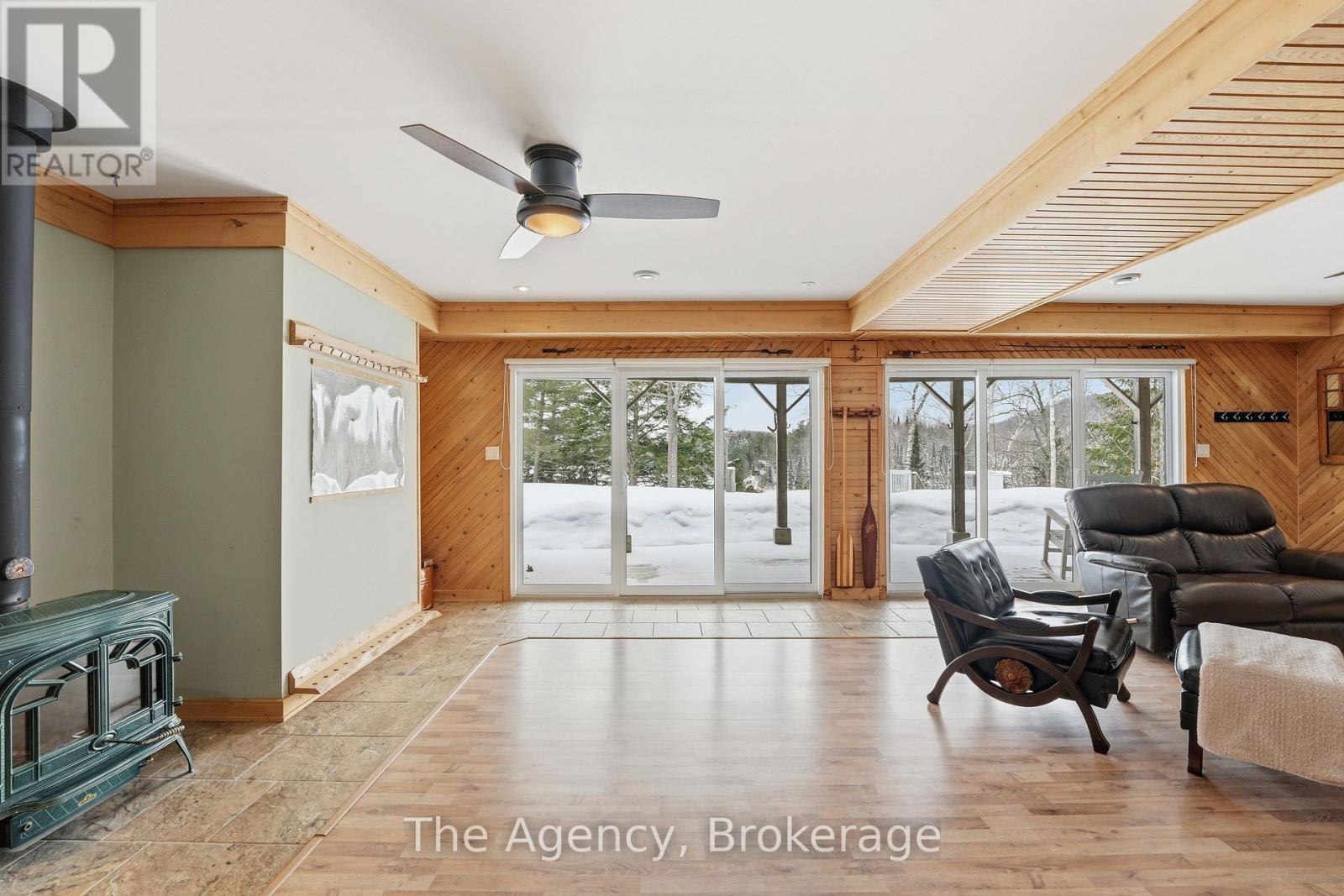 1132 Trapline Trail, Dysart Et Al, Ontario  K0M 1S0 - Photo 44 - X12920314