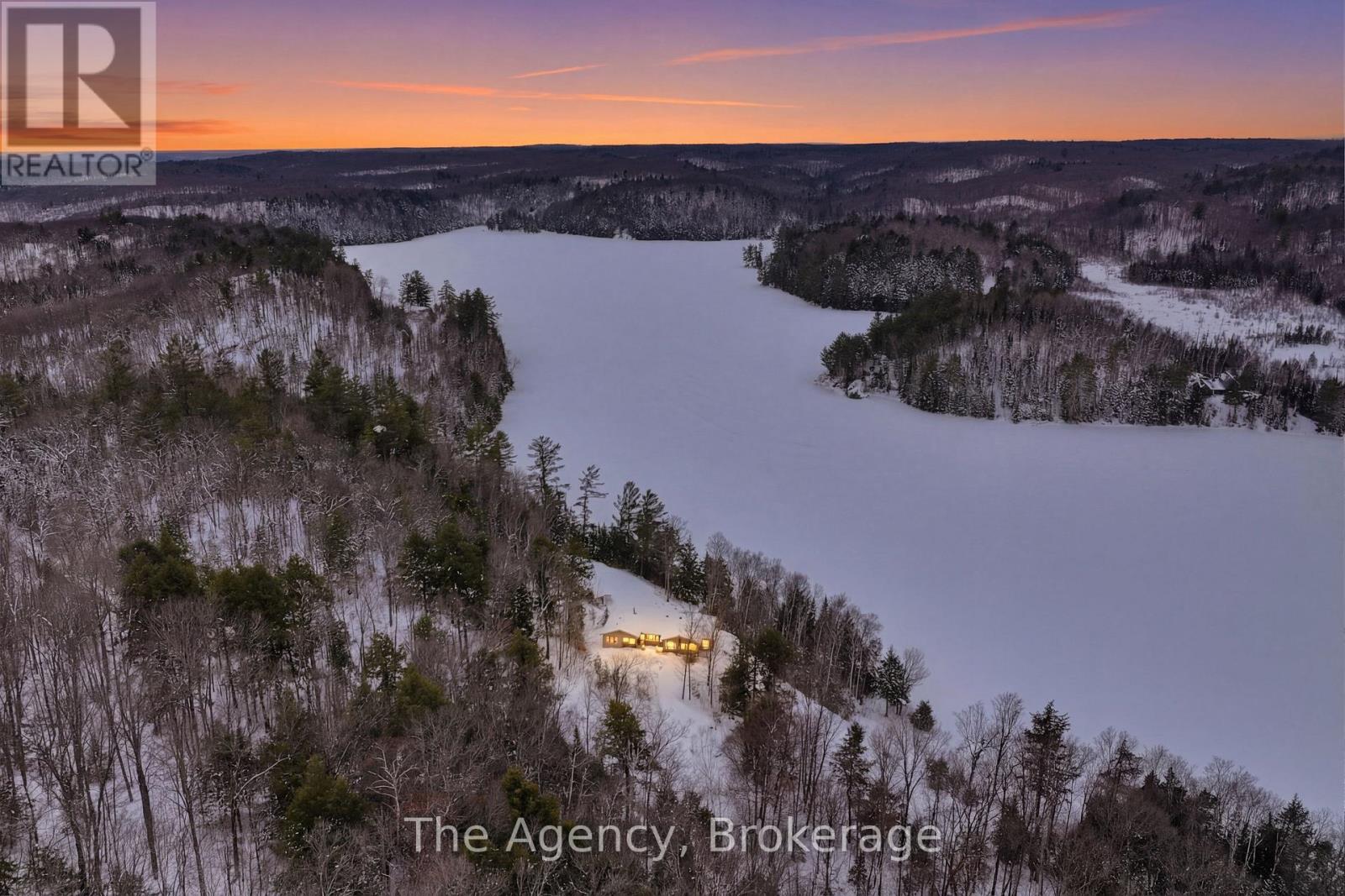 1132 Trapline Trail, Dysart Et Al, Ontario  K0M 1S0 - Photo 47 - X12920314