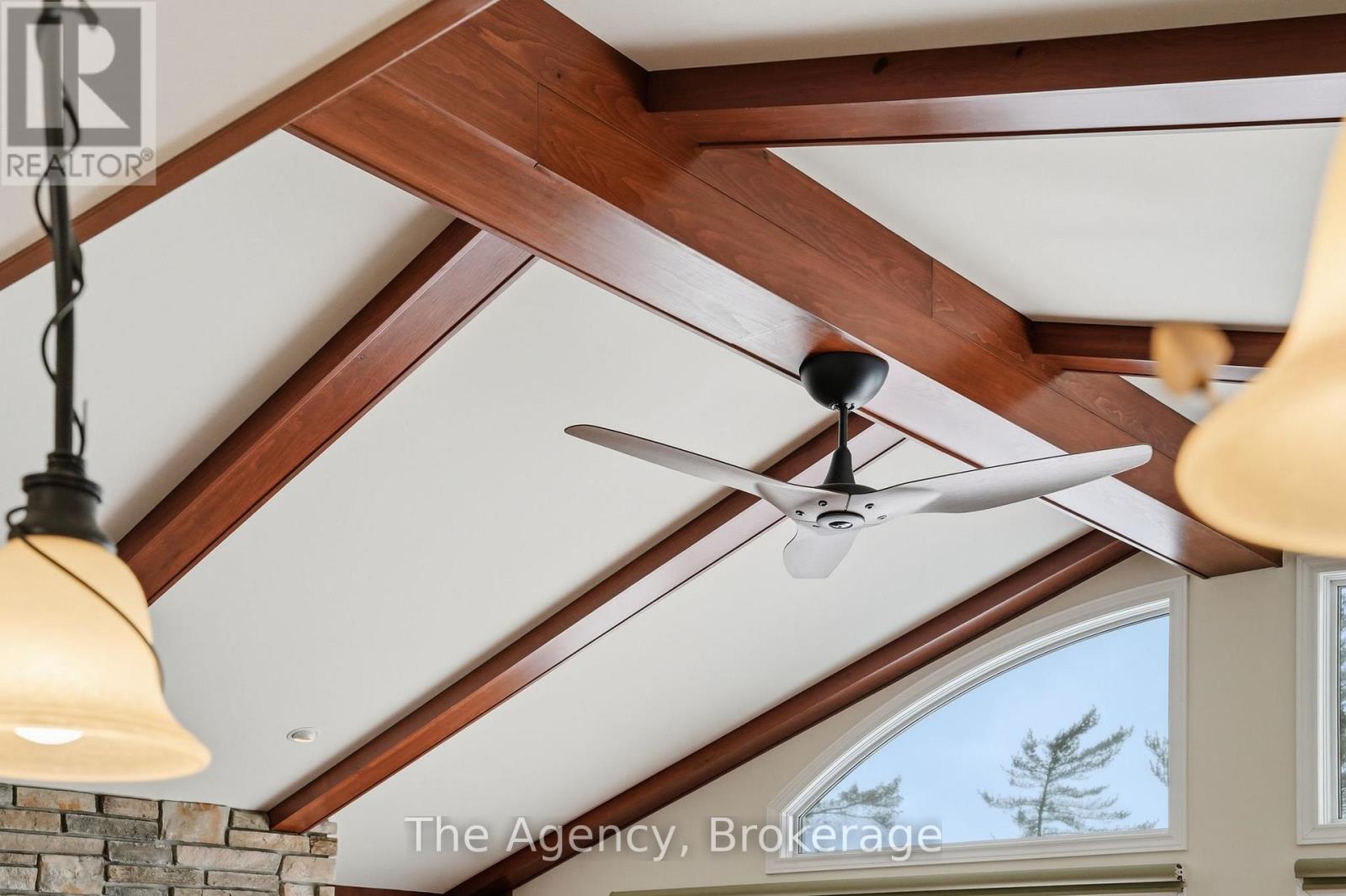 1132 Trapline Trail, Dysart Et Al, Ontario  K0M 1S0 - Photo 6 - X12920314