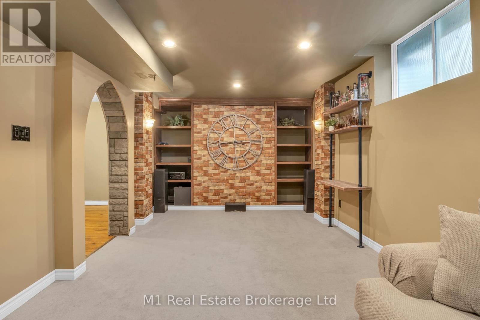 30 Creekside Drive, Guelph, Ontario  N1E 0C2 - Photo 27 - X12920344