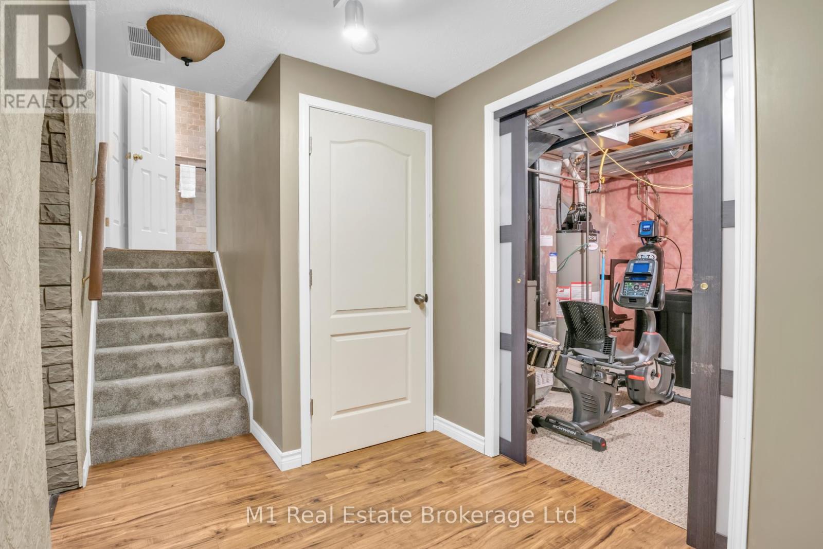 30 Creekside Drive, Guelph, Ontario  N1E 0C2 - Photo 29 - X12920344