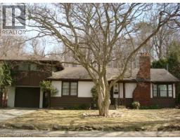 135 GLENFOREST Road, Cambridge, Ontario