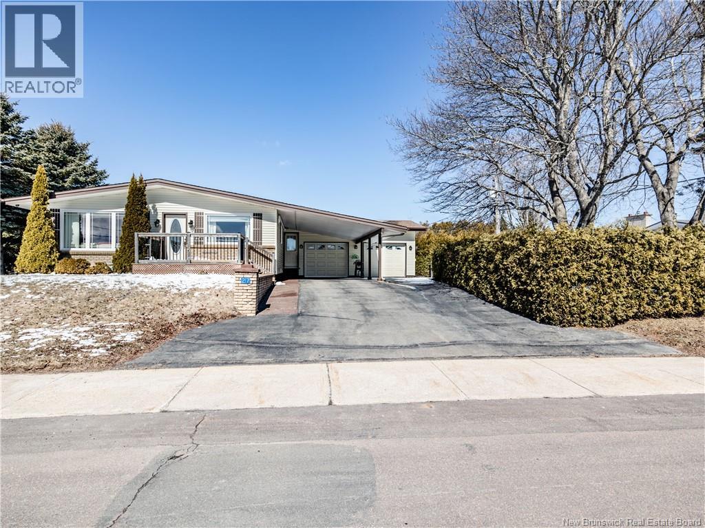27 Richard Avenue, Bouctouche, New Brunswick  E4S 3T1 - Photo 2 - NB135631