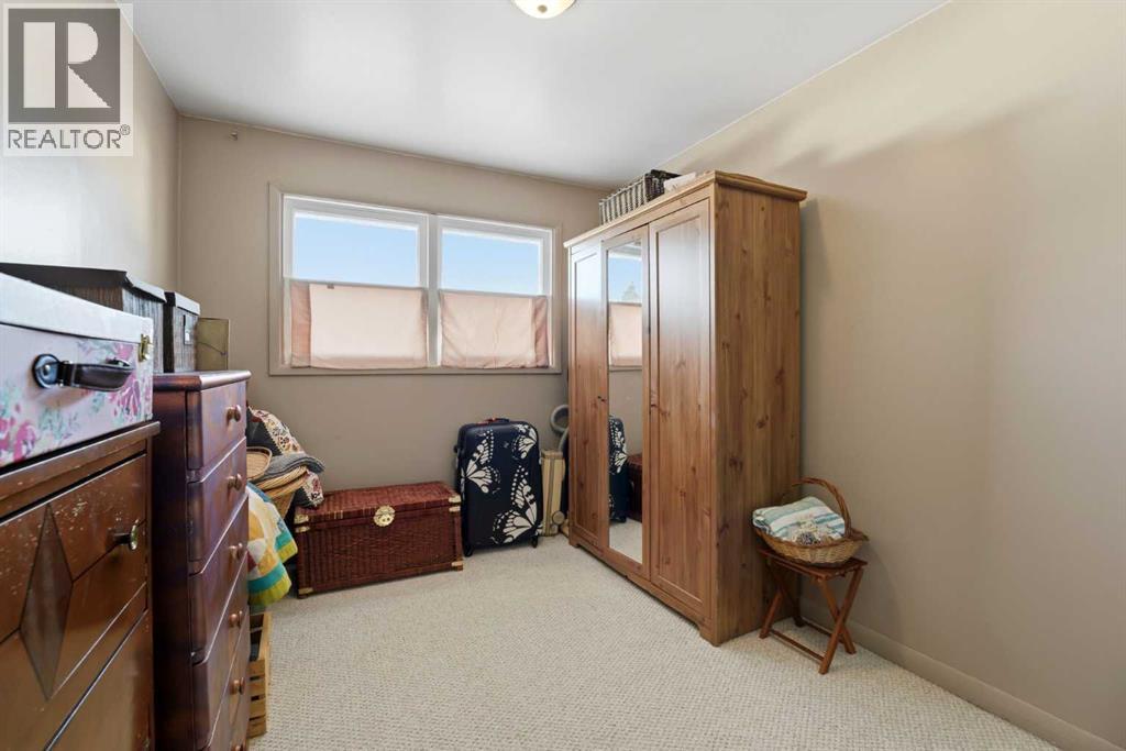 3734 46 Street, Red Deer, Alberta  T4N 1L6 - Photo 8 - A2285473